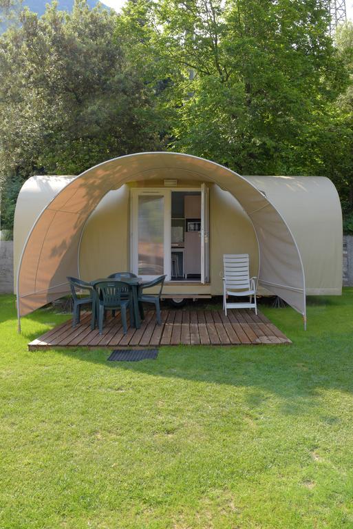 Camping Alpino - Nature Village Мальчезине Экстерьер фото